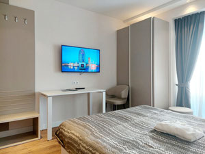 位于 Aliance Palace 的工作室，可欣赏令人惊叹的日落美景！ — 来自开发商和业主的房地产搜索引擎 GEOLN.COM. 照片 5