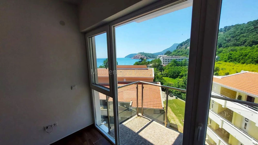 Черногория. В продаже квартира с двумя спальнями, Сутоморе, менее 100м от моря и набережной. — Поисковик недвижимости от застройщиков и собственников GEOLN.COM. Фото 1