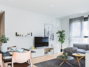 房地产在 Plaza Europa 114 — look at the real estate search engine GEOLN.COM. 照片 4