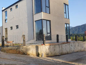 壮丽的海景。黑色框架的房子，带车库。 — 来自开发商和业主的房地产搜索引擎 GEOLN.COM. 照片 4