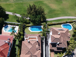 فيلا 4 غرف نوم 433 متر مربع في Guadalmina Alta ، إسبانيا — ابحث عن عقار قيد الإنشاء أو عقار معاد بيعه مباشرة من المطورين والملاك GEOLN.COM. صورة فوتوغرافية 4