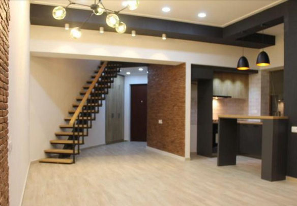 3 кімнатна квартира в Сабуртало