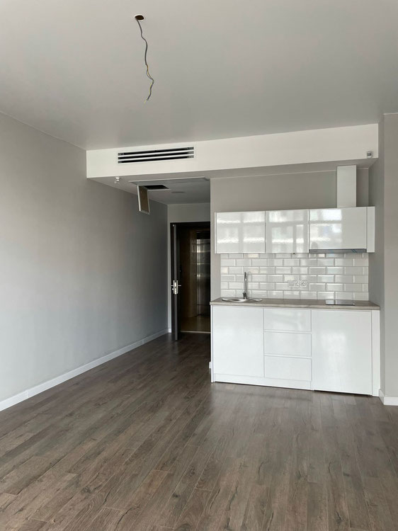 白帆待售公寓 — 来自开发商和业主的房地产搜索引擎 GEOLN.COM. 照片 1