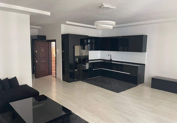 Продается 3-комнатная квартира