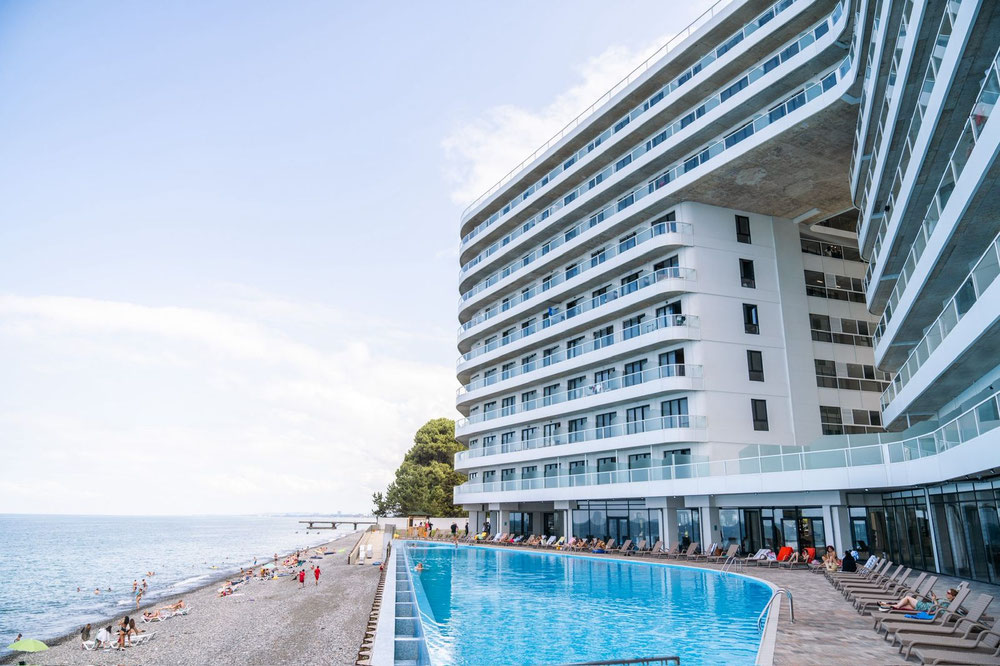 استوديو على شاطئ البحر — ابحث عن عقار قيد الإنشاء أو عقار معاد بيعه مباشرة من المطورين والملاك GEOLN.COM. صورة فوتوغرافية 1