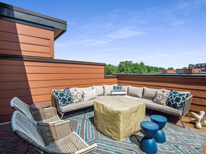 נדל"ן ב Tower Oaks-Townhomes — עיין במנוע חיפוש הנדל"ן GEOLN.COM. תמונה 2