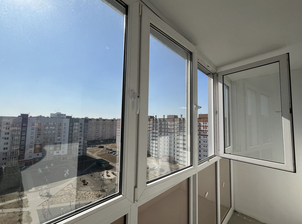 Готова квартира в новому будинку в Гомелі. Євродвушка або повноцінна однушка з кухнею - 37м2. Будинок зданий у 2022 р. — Пошуковик нерухомості від забудовників і власників GEOLN.COM. Фото 1