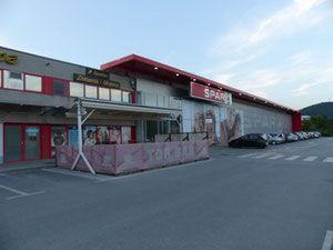 Store in a big city in Slovenia, Postojna — Find off-plan property or real estate resale directly from developers and owners GEOLN.COM. Photo 6