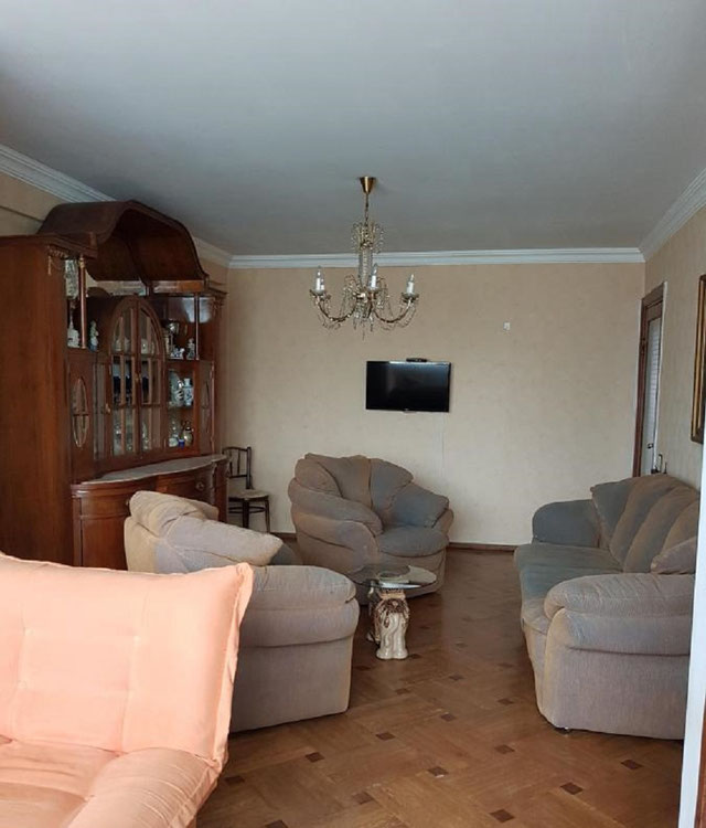 3 ოთახიანი ბინა გლდანში. შეიძინეთ ბინა თბილისში, გლდანში — უძრავი ქონების ყიდვა და მფლო ბელებისგან GEOLN.COM. ფოტო 1