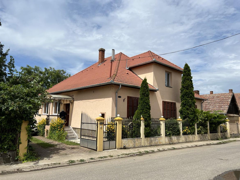 Na sprzedaż dom — Wyszukiwarka nieruchomości od deweloperów i właścicieli GEOLN.COM. Zdjęcie 1