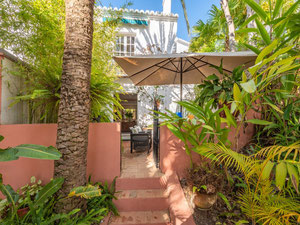 ბინა 2 ოთახიანი 180 მ² ოქროს მილზე, ესპანეთში — უძრავი ქონების ყიდვა და მფლო ბელებისგან GEOLN.COM. ფოტო 6