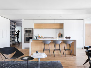 Real estate in 1555 West Eighth — look at the real estate search engine GEOLN.COM. Photo 4