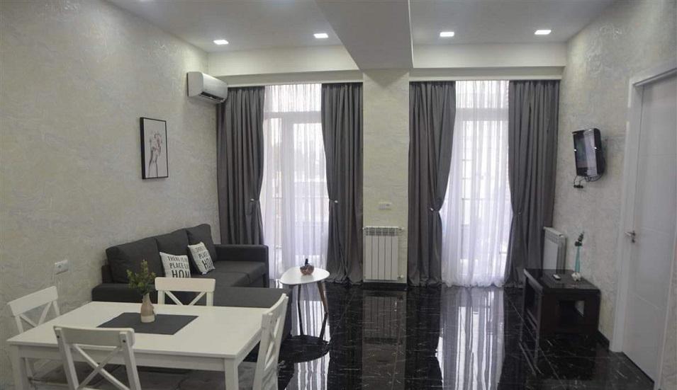 3 ოთახიანი ბინა ავლაბარში. შეიძინეთ ბინა თბილისში, ავლაბარში — უძრავი ქონების ყიდვა და მფლო ბელებისგან GEOLN.COM. ფოტო 1