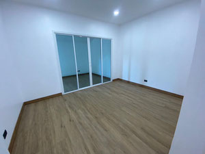 Exklusives Reihenhaus zu verkaufen — Immobilien-Suchservice von Bauträgern und Eigentümern GEOLN.COM. Foto 6