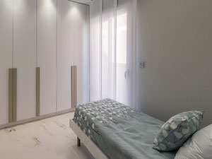 فيلا 5 غرف نوم 226 متر مربع في Villamartin ، إسبانيا — ابحث عن عقار قيد الإنشاء أو عقار معاد بيعه مباشرة من المطورين والملاك GEOLN.COM. صورة فوتوغرافية 10