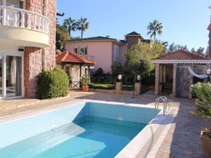 Villa en Turquía, Konakli — Encuentre propiedades fuera del plan o reventa de bienes inmuebles directamente de desarrolladores y propietarios GEOLN.COM. Foto 3