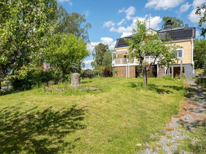 içindeki mülkiyet Stockholmsvagen 40 — emlak arama motoru GEOLN.COM'a bakın. Fotoğraf 2