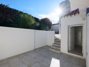 Villa 4 bedrooms 230 m² in Nueva Andalucia, Spain — Find off-plan property or real estate resale directly from developers and owners GEOLN.COM. Photo 7