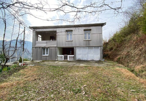 Будинок в селищі Дагва