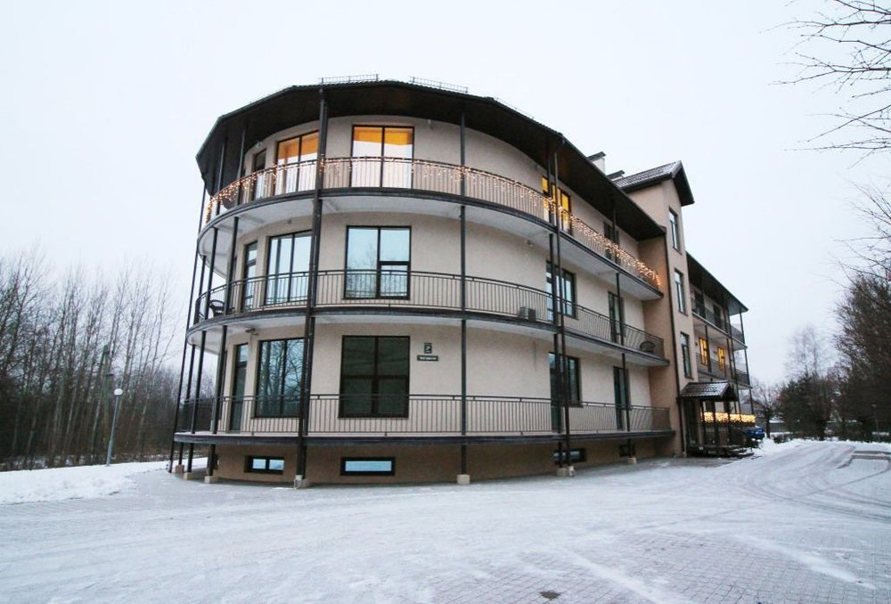 公寓位于大城市，靠近拉脱维亚、里加、比克尔涅基的湖泊 — 来自开发商和业主的房地产搜索引擎 GEOLN.COM. 照片 1