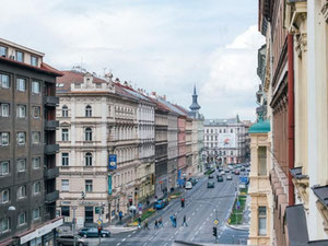 ბინა ჩეხეთში, პრაღა, ნოვე მესტო იყიდება — უძრავი ქონების ყიდვა და მფლო ბელებისგან GEOLN.COM. ფოტო 5
