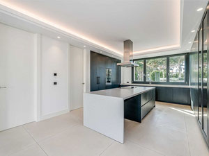 别墅 5 卧室 620 m² 在 Guadalmina Baja, 西班牙 — 来自开发商和业主的房地产搜索引擎 GEOLN.COM. 照片 21