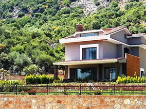 土耳其马尔马里斯山中、森林中、海边的别墅 — 来自开发商和业主的房地产搜索引擎 GEOLN.COM. 照片 9