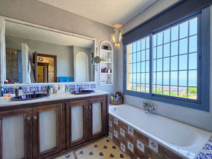 别墅 4 卧室 559 m² 在埃斯特波纳, 西班牙 — 来自开发商和业主的房地产搜索引擎 GEOLN.COM. 照片 33