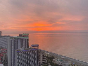 出售巴图米的公寓 — 来自开发商和业主的房地产搜索引擎 GEOLN.COM. 照片 6