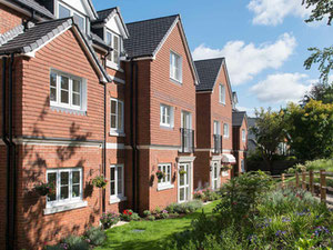 Real estate in Headley Lodge — look at the real estate search engine GEOLN.COM. Photo 2