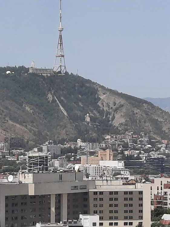 出售 — 来自开发商和业主的房地产搜索引擎 GEOLN.COM. 照片 1