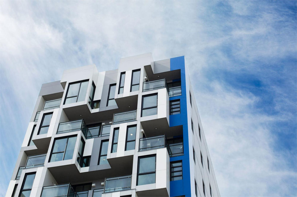 Real estate in Sutter North — look at the real estate search engine GEOLN.COM. Photo 1