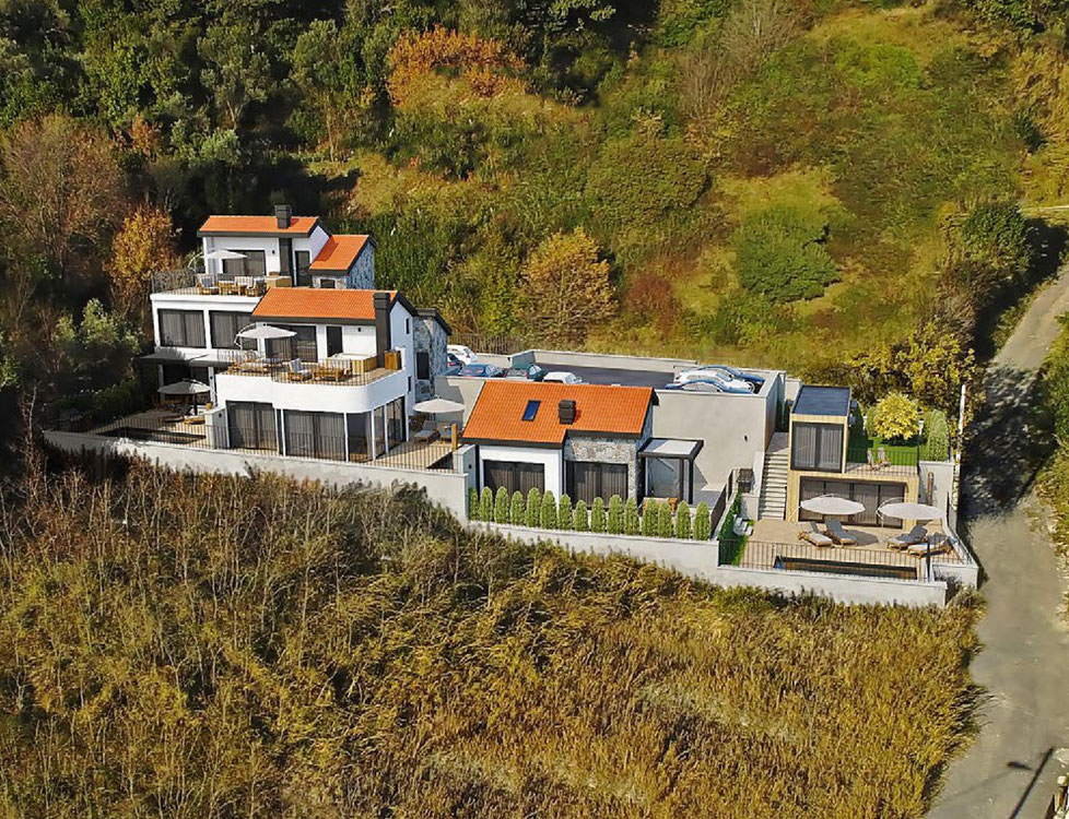 Propiedad en venta en 3 Villas Tivat — mira el buscador inmobiliario GEOLN.COM. Foto 1