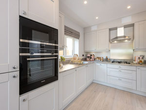 Нерухомість в Hillcross Place — дивіться на пошуковику нерухомості GEOLN.COM. Фото 4