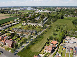 عقار للبيع في DRONGEN 2  — انظر إلى محرك البحث العقاري GEOLN.COM. صورة فوتوغرافية 3