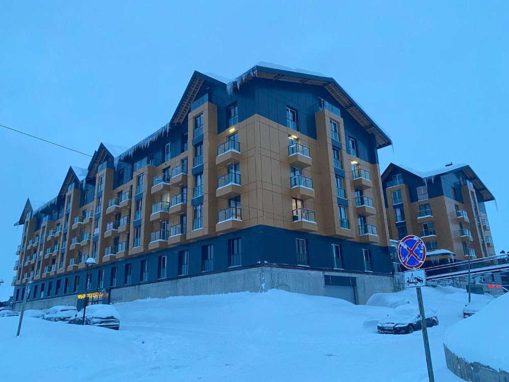 Apartment for sale in Gudauri — Find off-plan property or real estate resale directly from developers and owners GEOLN.COM. Photo 1