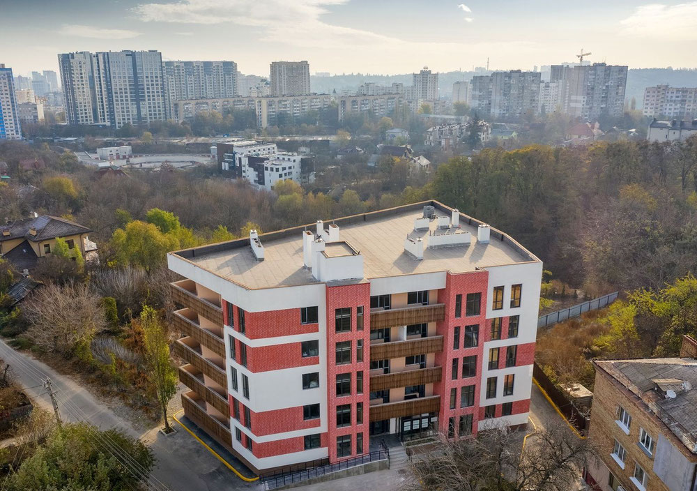 房地产在 Goloseev Hills — look at the real estate search engine GEOLN.COM. 照片 1