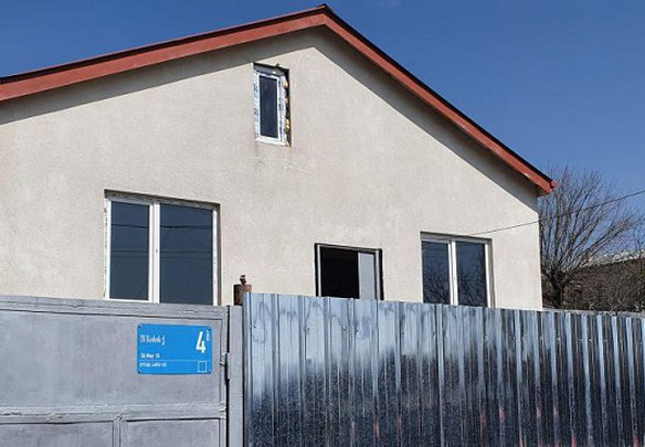 Приватний будинок в селі Глдані. Купити будинок в Тбілісі, село Глдані