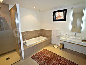 法国海边别墅，圣拉斐尔 — 来自开发商和业主的房地产搜索引擎 GEOLN.COM. 照片 11