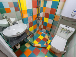 Продається новий #ДІМ по ст. Нуцубідзе, метро Державний університет з джакузі — Пошуковик нерухомості від забудовників і власників GEOLN.COM. Фото 3