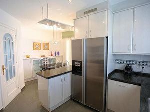 Продажа виллы в Испании, Каталонии, Л'Амелия-де-Мар — უძრავი ქონების ყიდვა და მფლო ბელებისგან GEOLN.COM. ფოტო 13