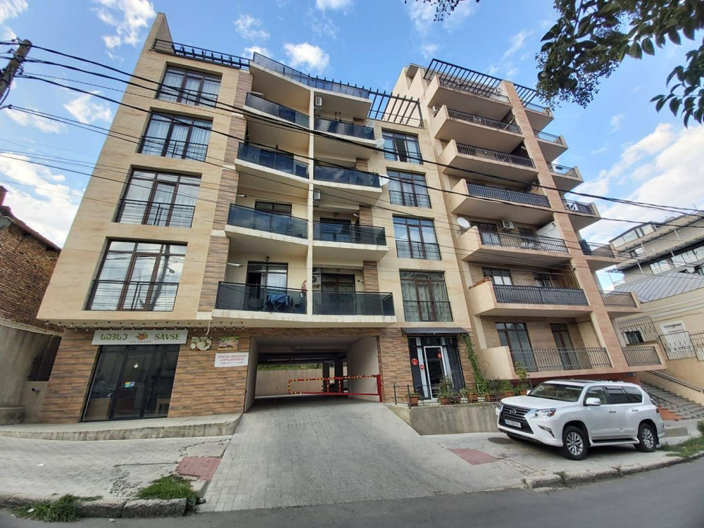 5-Zimmer-Wohnung zu verkaufen — Immobilien-Suchservice von Bauträgern und Eigentümern GEOLN.COM. Foto 1