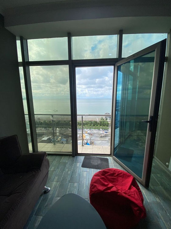 3房出售 — 来自开发商和业主的房地产搜索引擎 GEOLN.COM. 照片 1