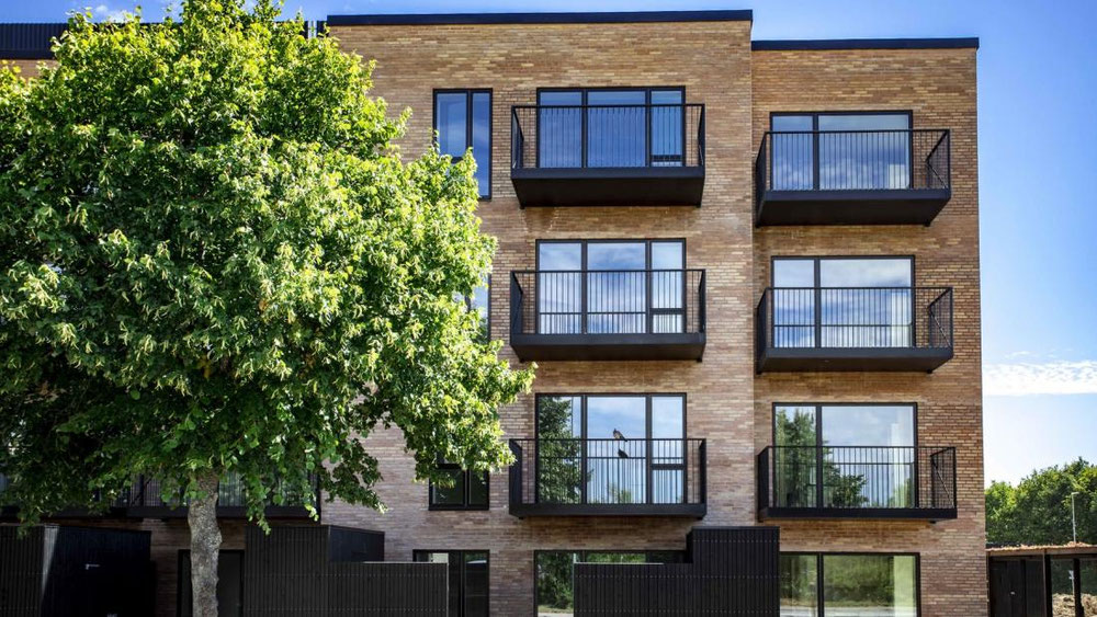 Real estate in Agerhusene — look at the real estate search engine GEOLN.COM. Photo 1