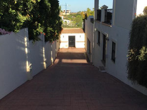 Villa 6 bedrooms 950 m² in Flamingo, Spain — Find off-plan property or real estate resale directly from developers and owners GEOLN.COM. Photo 16