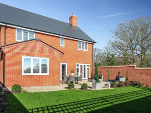 נדל"ן ב Atherton Hill — עיין במנוע חיפוש הנדל"ן GEOLN.COM. תמונה 2