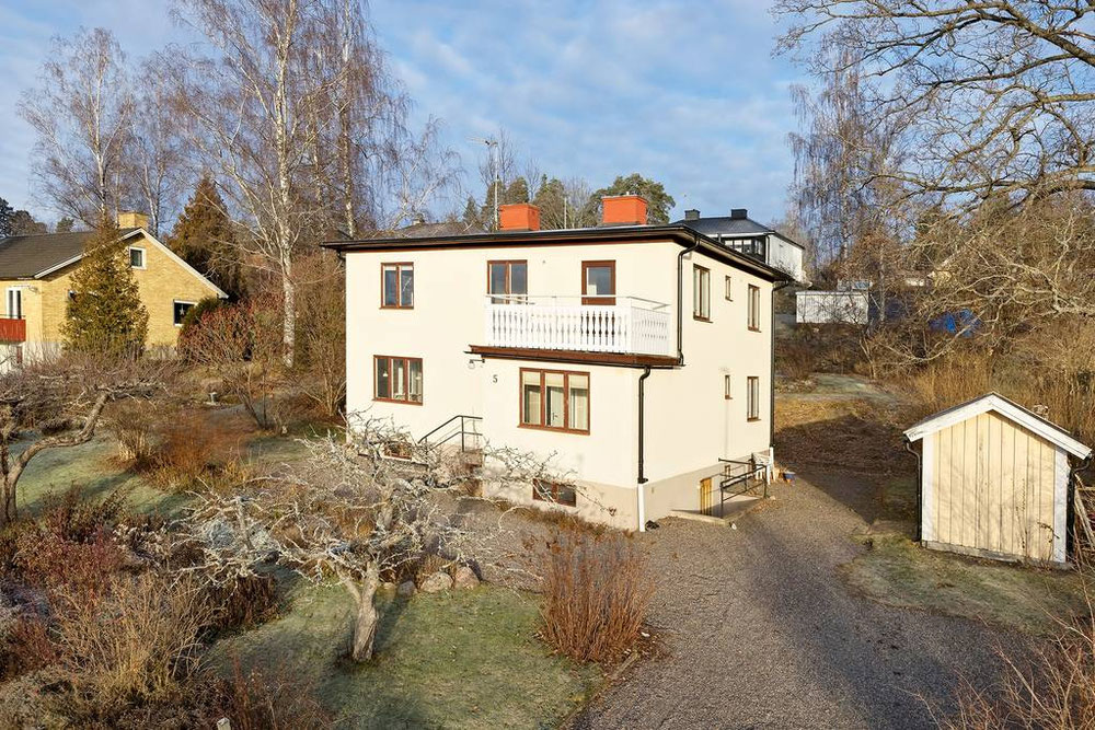 Нерухомість в Lybecksvagen 5 — дивіться на пошуковику нерухомості GEOLN.COM. Фото 1