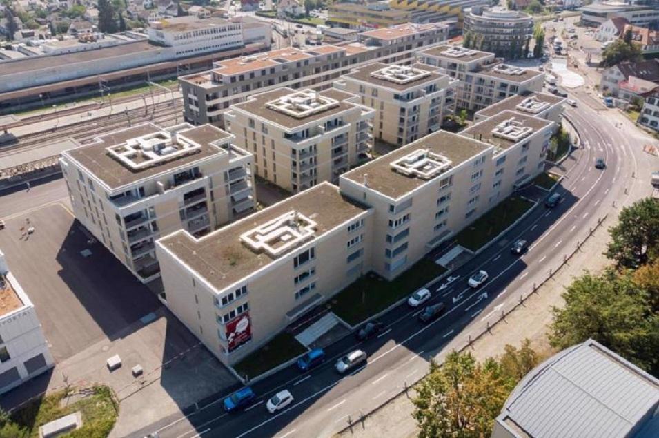 Real estate in Atrium S — look at the real estate search engine GEOLN.COM. Photo 1