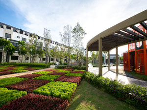 Real estate in Monet Garden — look at the real estate search engine GEOLN.COM. Photo 5