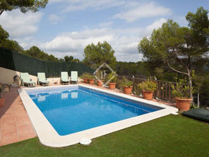 山中的别墅，在西班牙，加泰罗尼亚，锡切斯的海边 — 来自开发商和业主的房地产搜索引擎 GEOLN.COM. 照片 2